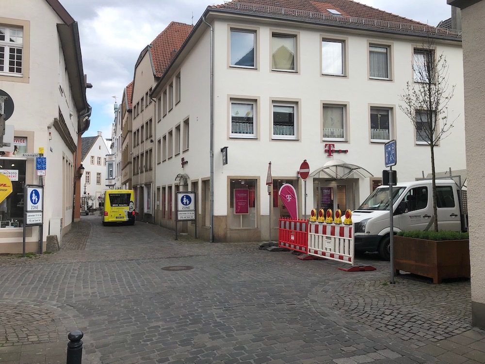 Durchfahrt am Krickmarkt ab Kreuzungsbereich Königstraße/Marktsträßchen zurzeit gesperrt